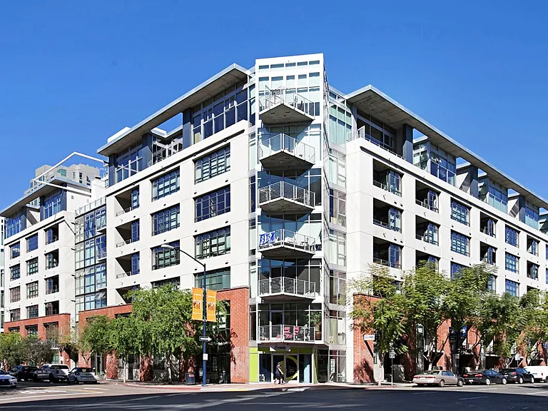 1050 Island Ave #415 — Photo 31
