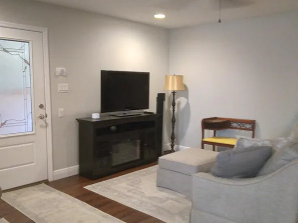 1097 Knecht Rd NE, Palm Bay, FL 32905