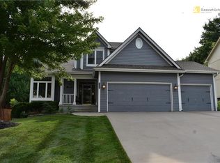 9718 N Holmes St, Kansas City, MO 64155