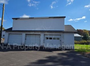 191 Summit Ave, Pocono Summit, PA 18346