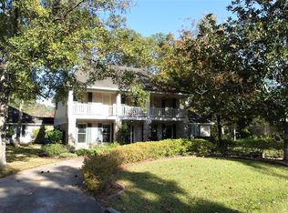 687 Stonewall Jackson Dr, Conroe, TX 77302