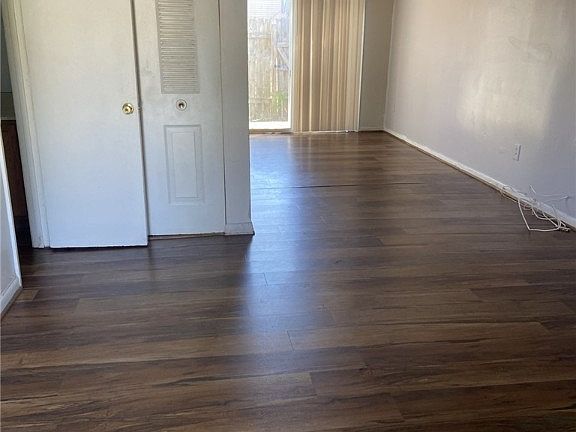 5th image of 1515 Stowmarket Ct