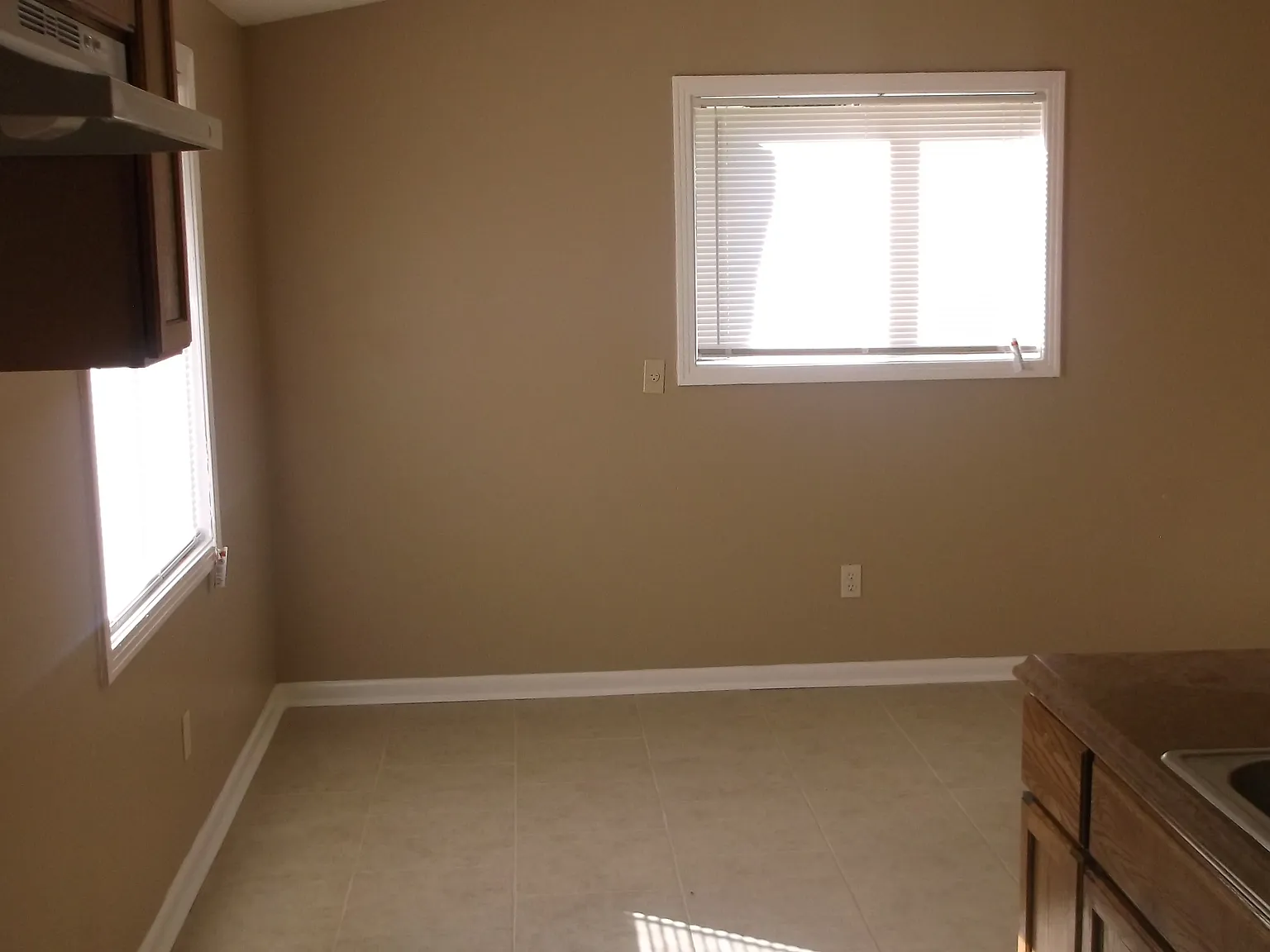 673 W. Raines Rd — Photo 3