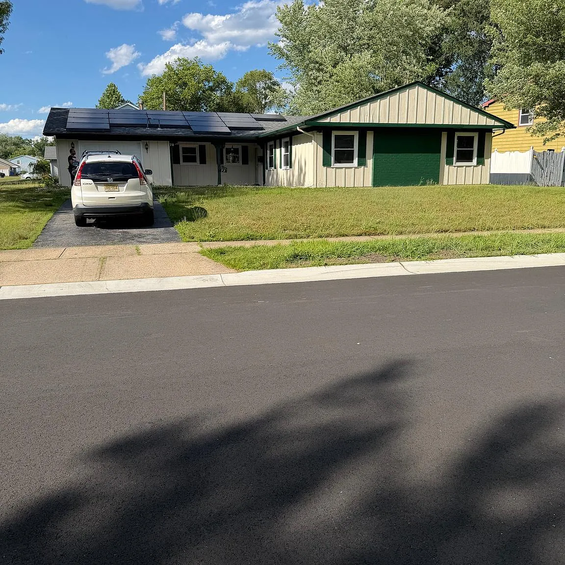 4 bed, 2.0 bath, 1770 sqft, $3,250 — Photo 1