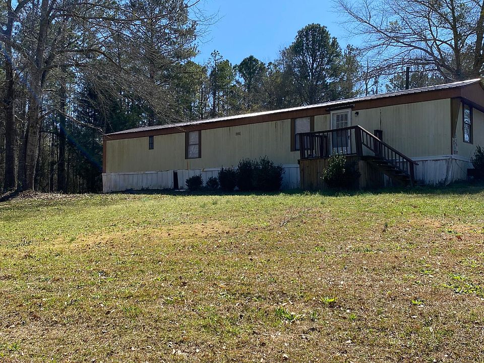 mobile home in Beauregard- large lot