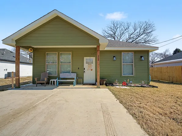 223 Harris Blvd, Malakoff, TX 75148