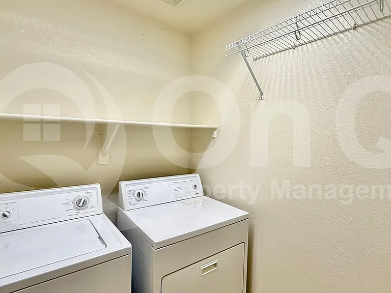 42259 W Chisholm Dr — Photo 24