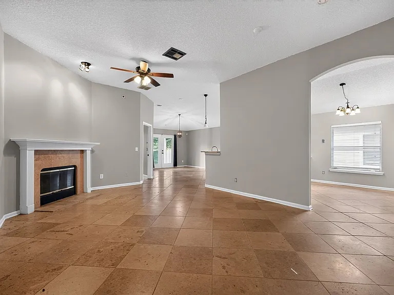 863 Timberjack Ct — Photo 7