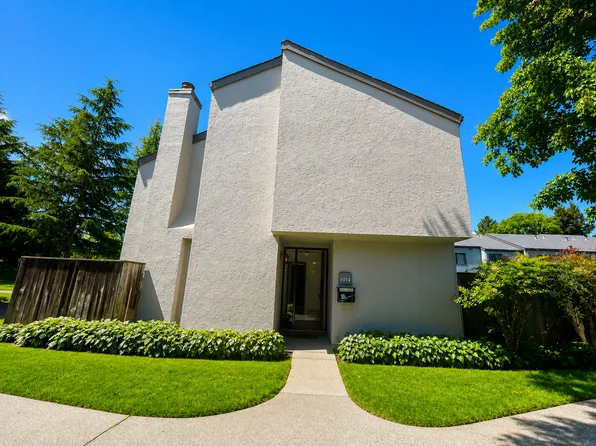 3614 Shelter Creek Dr, Napa, CA 94558
