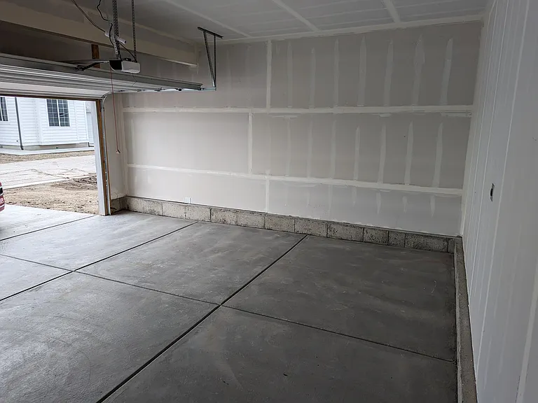 1407 N 3500 W — Photo 32
