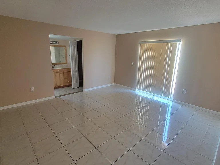 1837 Heartwellville St NW — Photo 6
