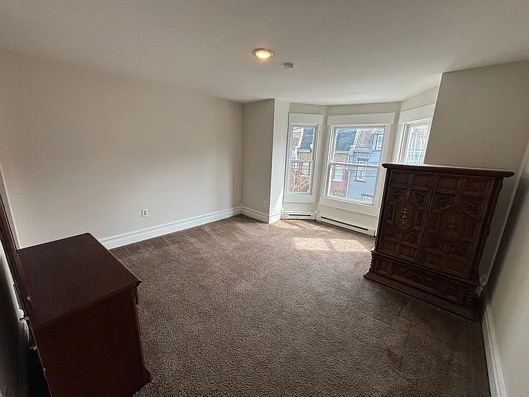 429 W Turner St — Photo 8