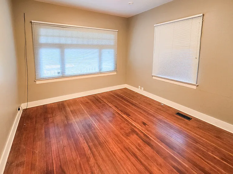 1725 Commercial St SE #1725 — Photo 11