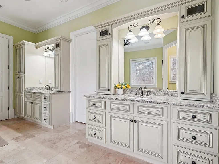 343 Summer Garden Dr — Photo 48