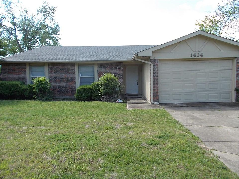 1st image of 1414 Whitney Dr
