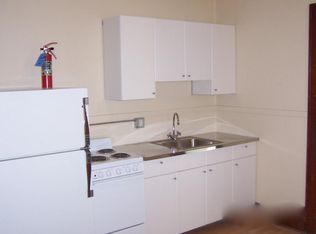 2555 Central Ave APT 5, Dubuque, IA 52001