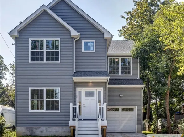 484 Harding Rd, Laurence Harbor, NJ 08879