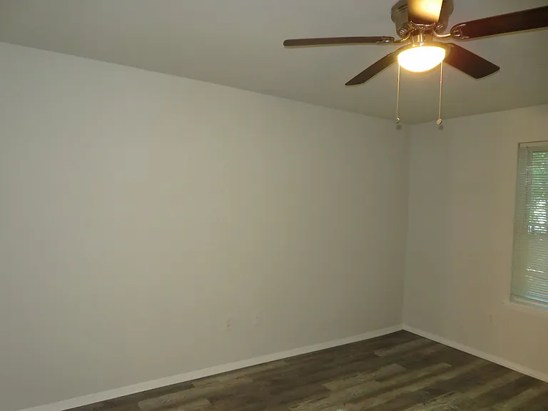 1100 Lakeview Ave — Photo 32