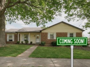 6048 La Chateau Ct, Saint Louis, MO 63129