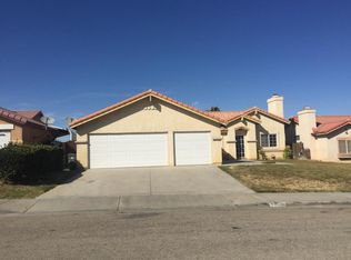 3213 Shale Rd, Palmdale, CA 93550