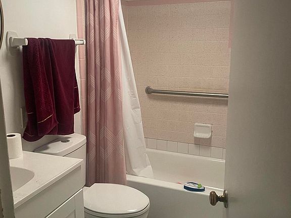 5th image of 5126 E 24th St