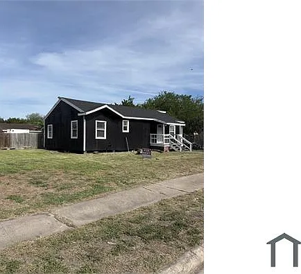 901 National Dr #1 — Photo 9