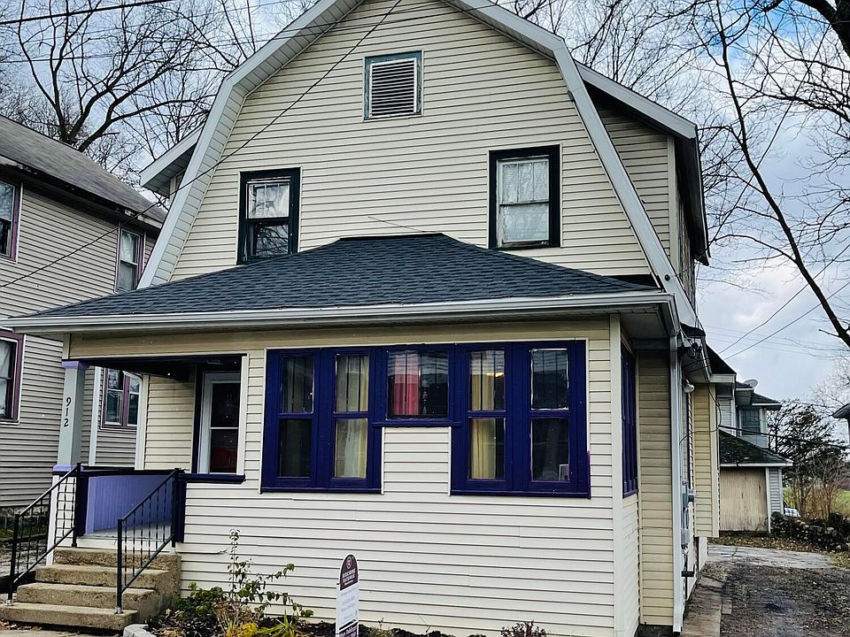 1st image of 912 W Vine St