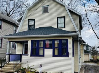 912 W Vine St, Kalamazoo, MI