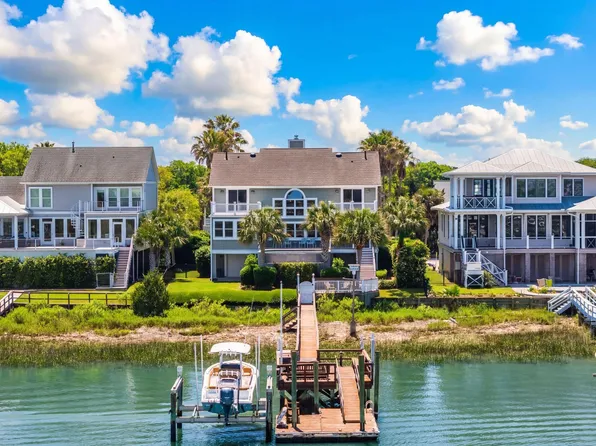 16 Intracoastal Ct, Isle Of Palms, SC 29451