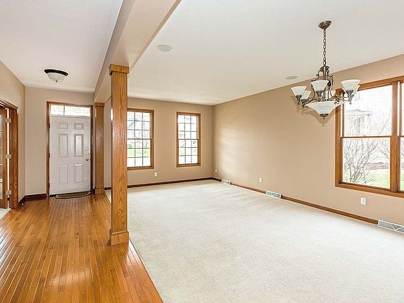 3rd image of 12303 Callanish Ln