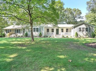 8 Partridge Dr, Seymour, CT 06483