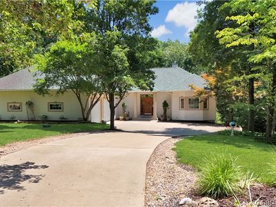 479 Forestridge Ln, Sunrise Beach, MO, 65079