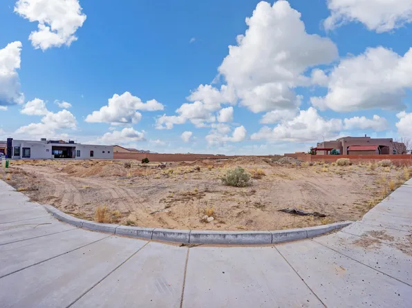 8019 Canoncito Dr NW, Albuquerque, NM 87120