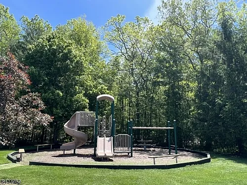14 Lagoon Way Photo 1