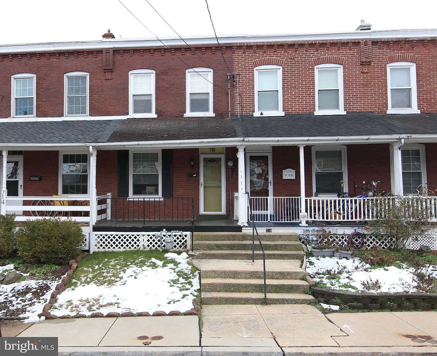 716 5th St photo 1