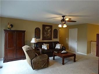 5th image of 509 Cedar Ct