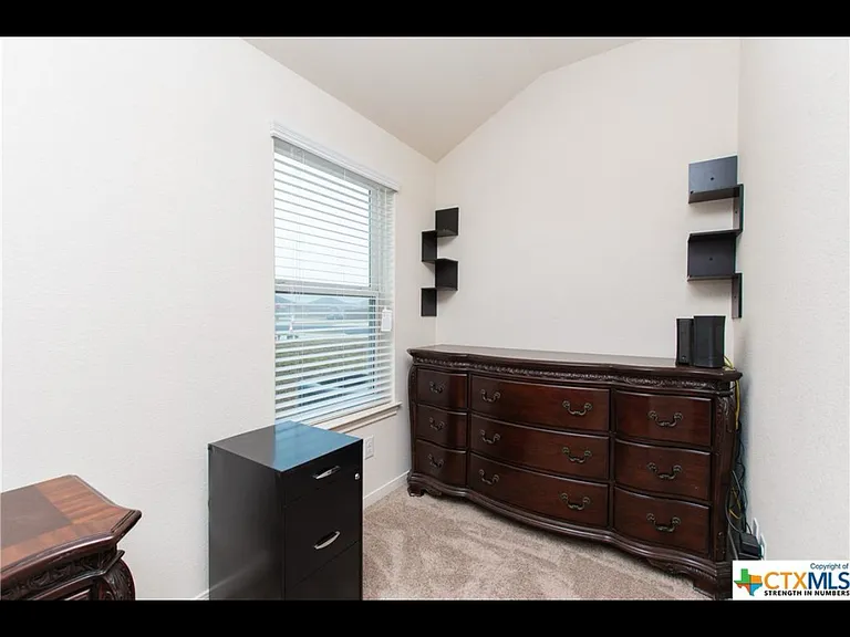 6806 Black Springs Dr — Photo 15