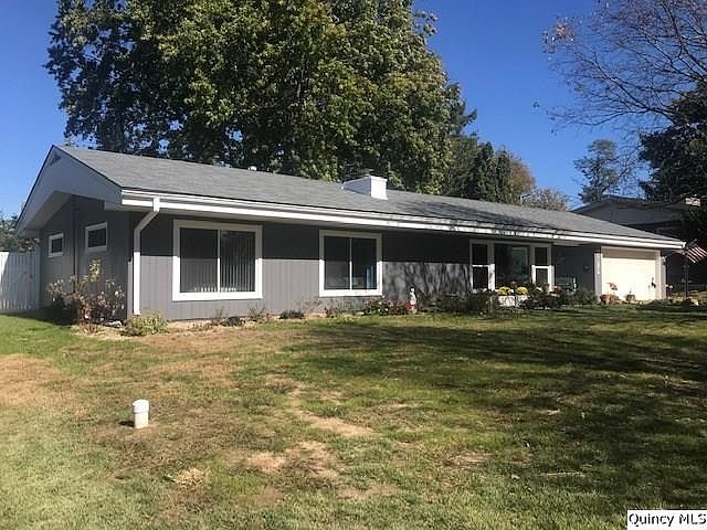 1st image of 3015 Lincoln Hl NE
