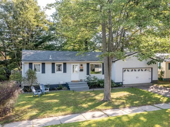 220 James Avenue, Burlington, VT 05408