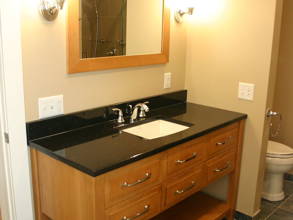 2nd image of 529 Bogart Court #Unit # 305