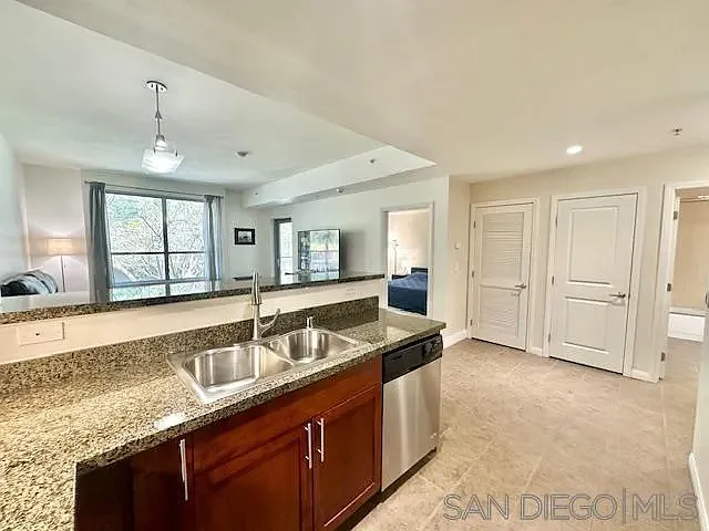 253 10th Ave #232 — Photo 16