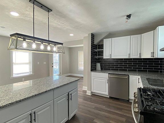 5th image of 375 Nashoba Ave