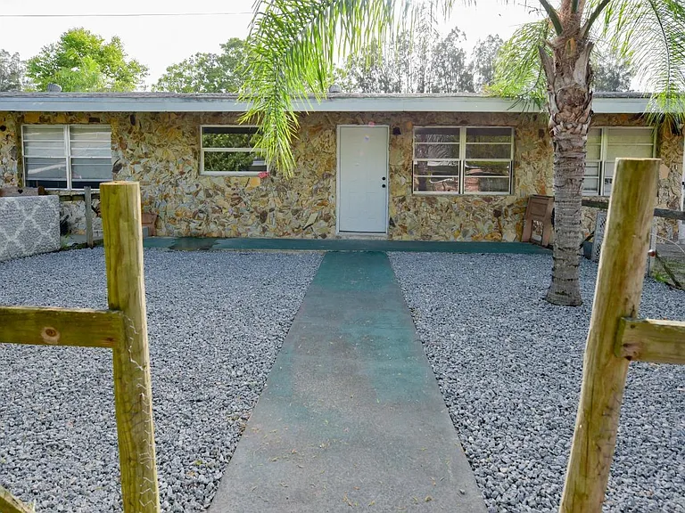 1412 N Tropical Ave — Photo 18