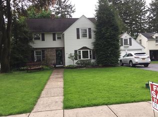 198 Lansdowne Rd, Syracuse, NY 13214