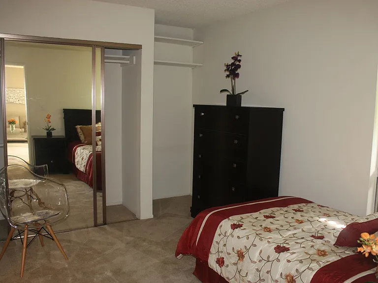 Woodcreek — Photo 15