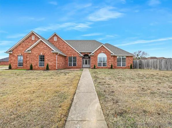 1317 Ruger Dr, Durant, OK 74701