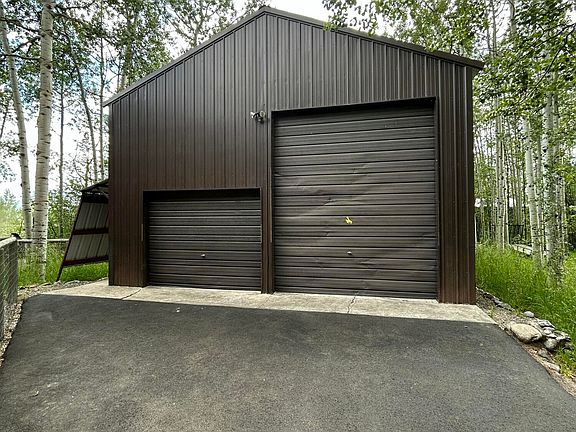 2nd image of 378 Sugar Loaf Dr