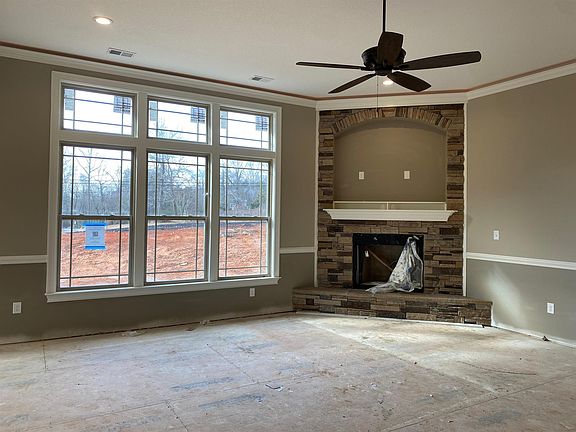 5th image of 401 Drovers Ct