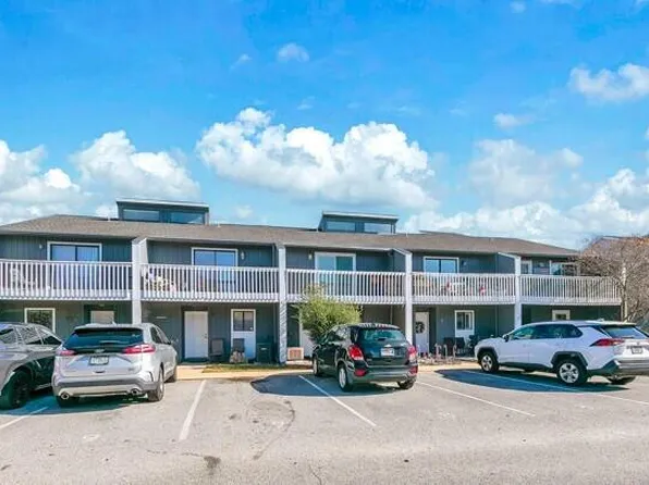 10 Court Dr, Destin, FL 32541