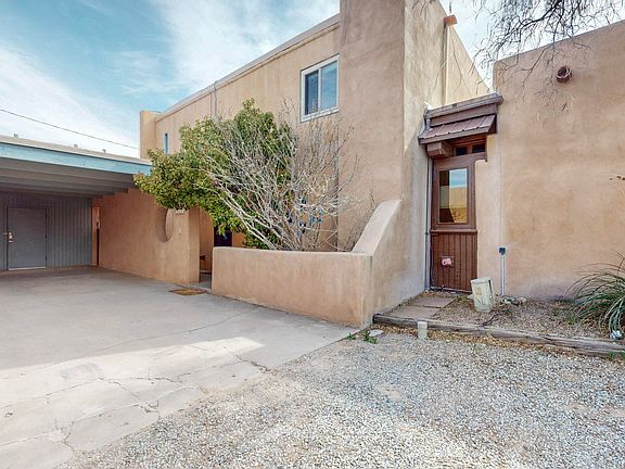2nd image of 1005 Guadalupe Del Prado St NW